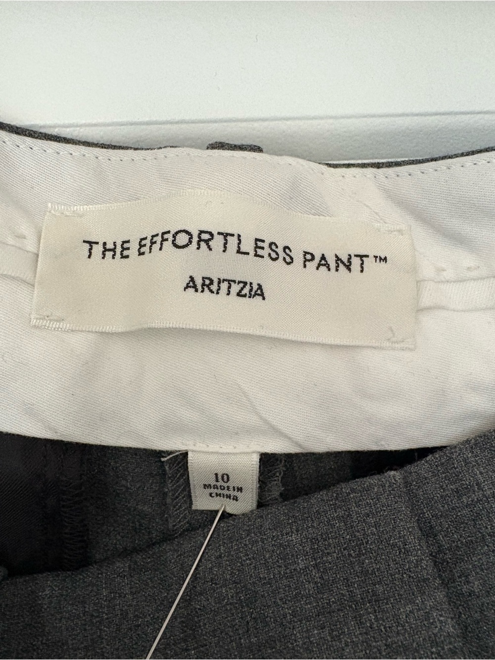Aritzia The Effortless Pants in Charcoal Gray